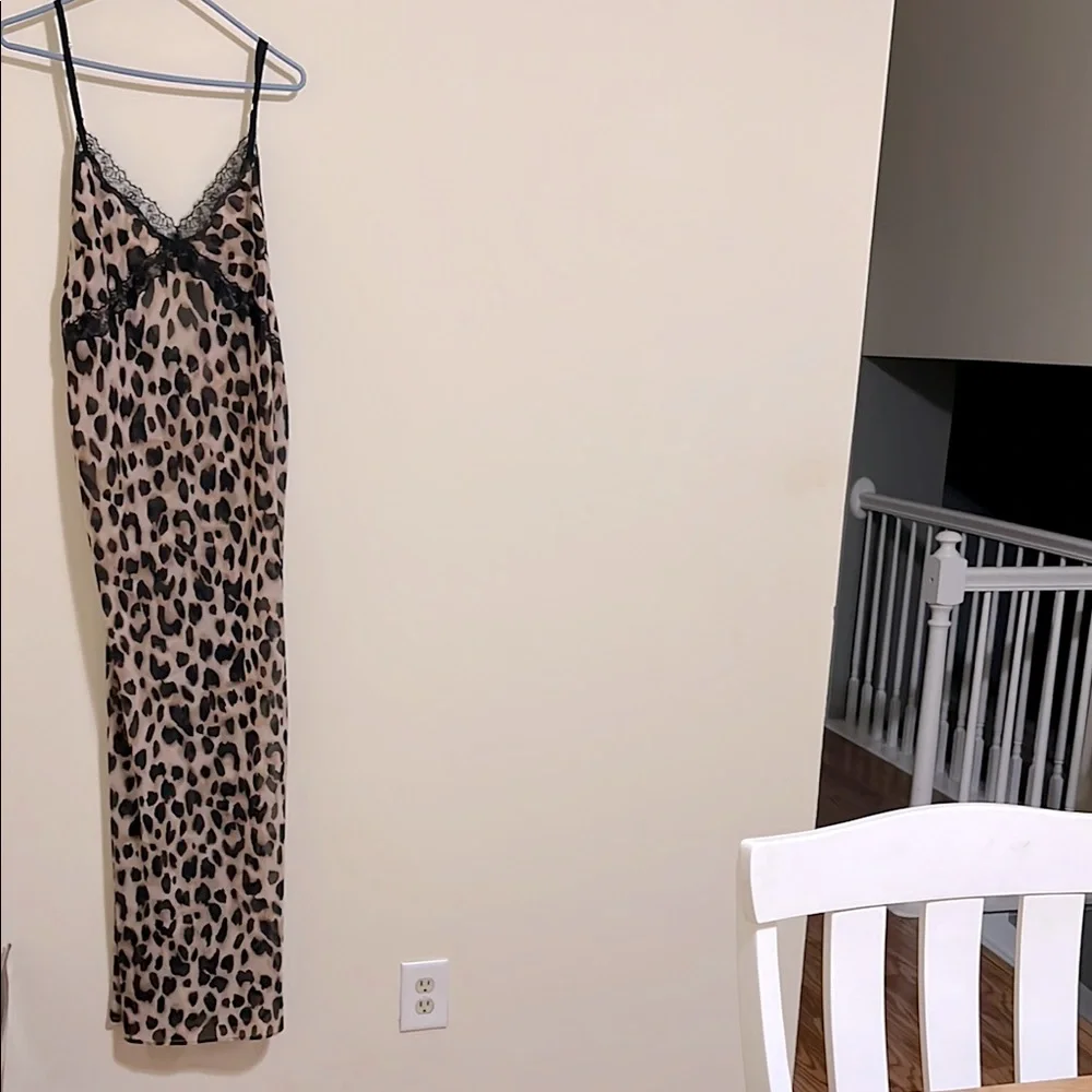 Victoria’s secret Leopard chiffon long Slip Dress with Black Lace size XL NWOT